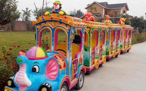 Elephant trackless train