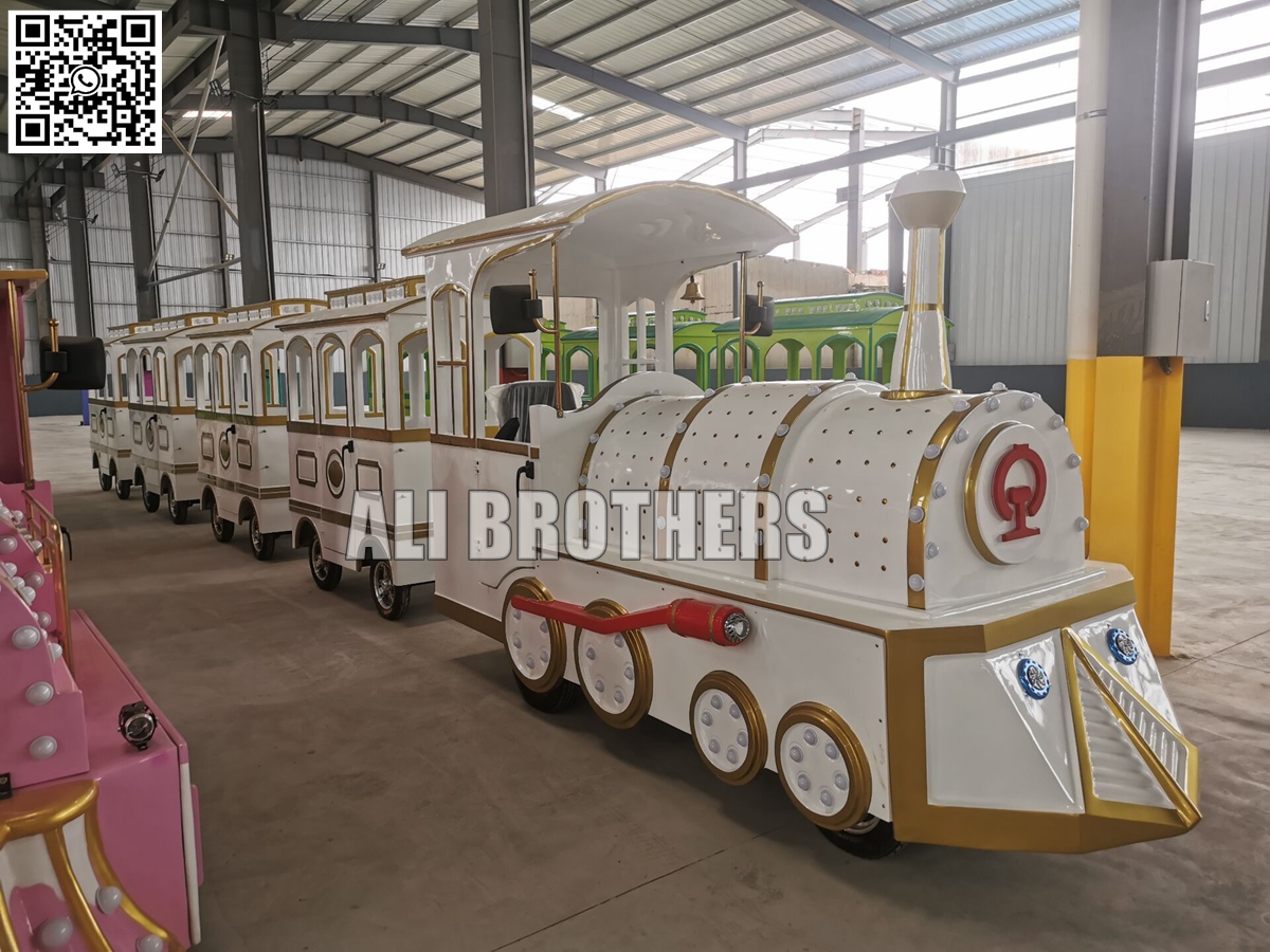 amusement trackless train outdoor tourist train for sale