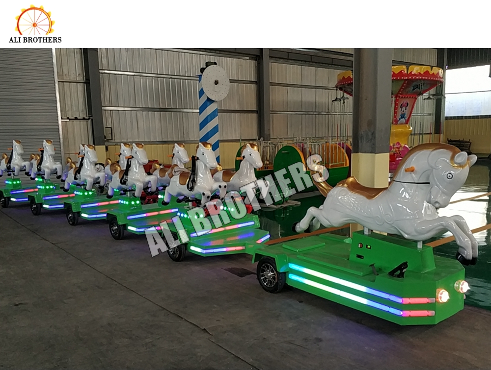 shopping mall outdoor park kids horse trackless train for sale