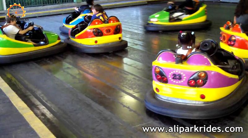 Electric bumper car rides ground net bumper car for sale